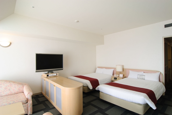 Imagen de la habitación del Hotel Okinawa Grand Mer Resort. Foto 12