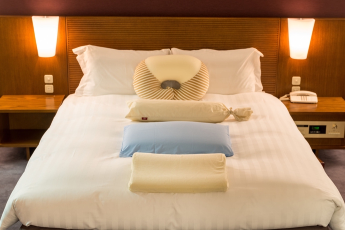 Imagen de la habitación del Hotel Okinawa Grand Mer Resort. Foto 13