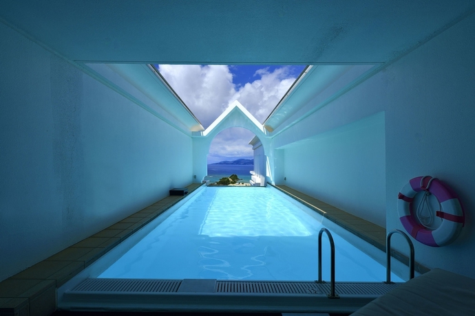 Imagen de la habitación del Hotel Okinawa Kariyushi Resort Exes Onna. Foto 3