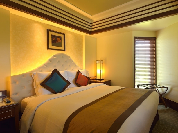 Imagen de la habitación del Hotel Okinawa Kariyushi Resort Exes Onna. Foto 13