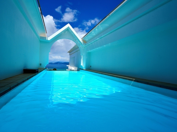 Imagen de la habitación del Hotel Okinawa Kariyushi Resort Exes Onna. Foto 17