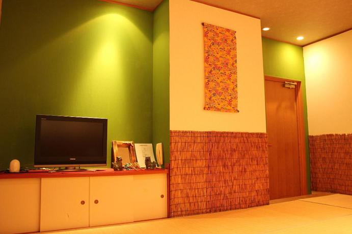 Imagen de la habitación del Hotel Okinawa Minshuku Kariyushi Honkan. Foto 16