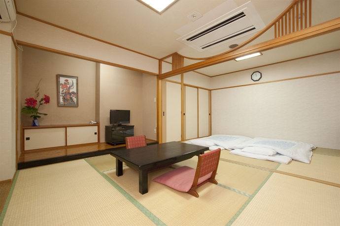 Imagen de la habitación del Hotel Okinawa, Naha. Foto 7