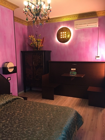 Imagen de la habitación del Hotel Okinawa, Rimini. Foto 7