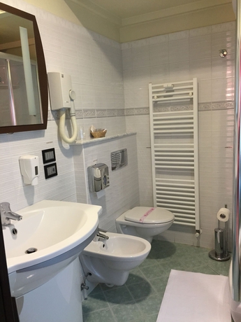 Imagen de la habitación del Hotel Okinawa, Rimini. Foto 10