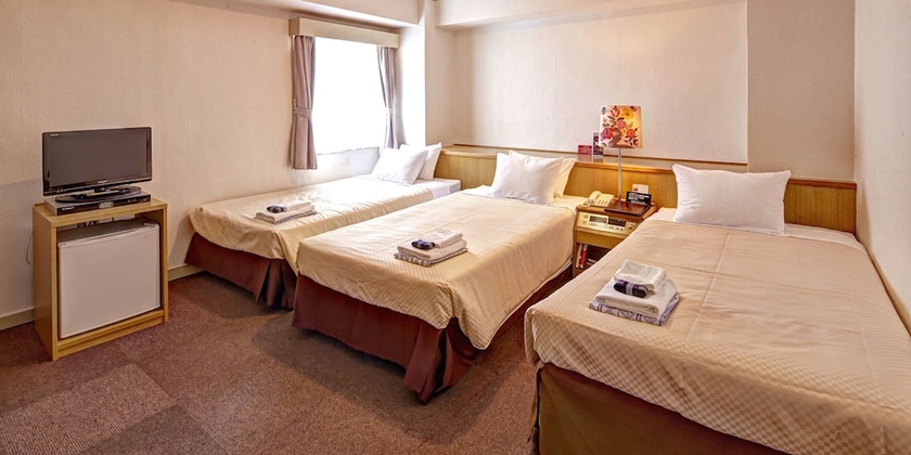 Imagen de la habitación del Hotel Okinawa Sunplaza. Foto 5