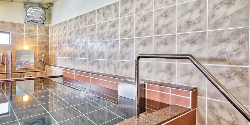 Imagen de la piscina del Hotel Okinawa Sunplaza. Foto 18
