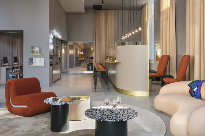 Imagen de los interiores del Hotel Okko Hotels Paris Gare De L'est. Foto 9
