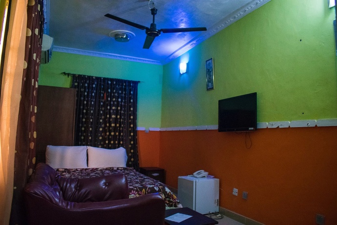 Imagen de la habitación del Hotel Oklarsus and Suites. Foto 3