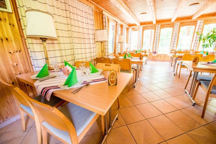 Imagen general del Hotel Oko-Park Panzi&oacute; Kemping &eacute;s Rendezv&eacute;nyk&ouml;zpont. Foto 17