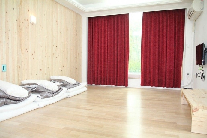 Imagen de la habitación del Hotel Ok-san Seowon Guest House. Foto 6
