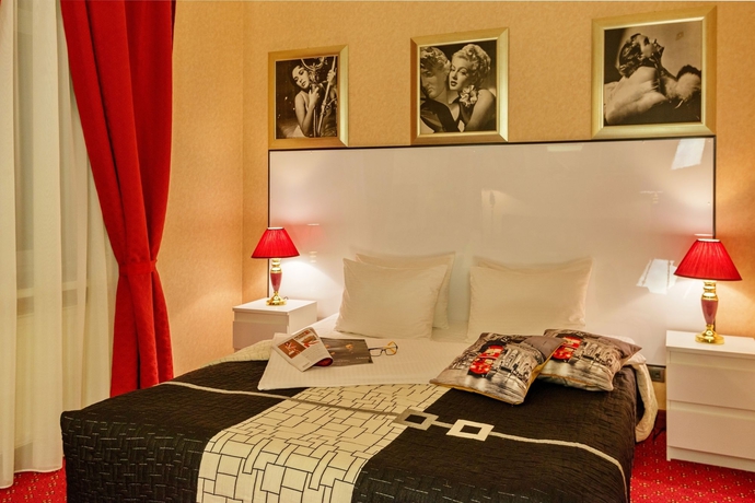 Imagen de la habitación del Hotel Oksana. Foto 6
