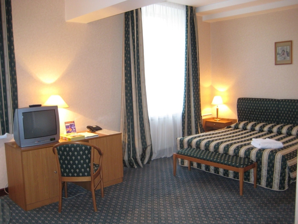 Imagen de la habitación del Hotel Oksana. Foto 7