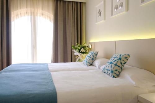 Imagen general del Hotel Oku Andalusia, La L&iacute;nea de la Concepci&oacute;n. Foto 6
