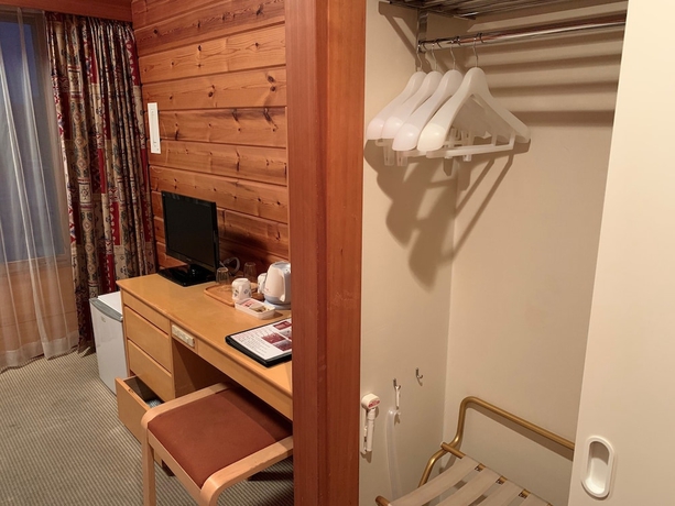 Imagen de la habitación del Hotel Okubiwako Makino Grand Park. Foto 2
