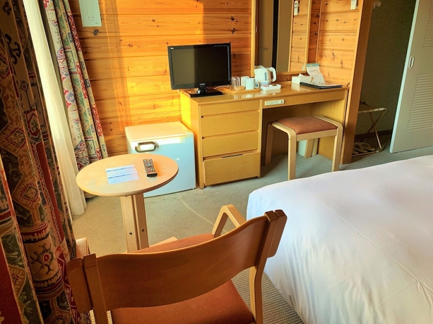 Imagen de la habitación del Hotel Okubiwako Makino Grand Park. Foto 10