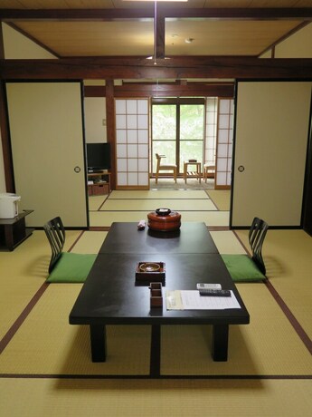 Imagen de la habitación del Hotel Okuhida No Yado Furusato. Foto 25