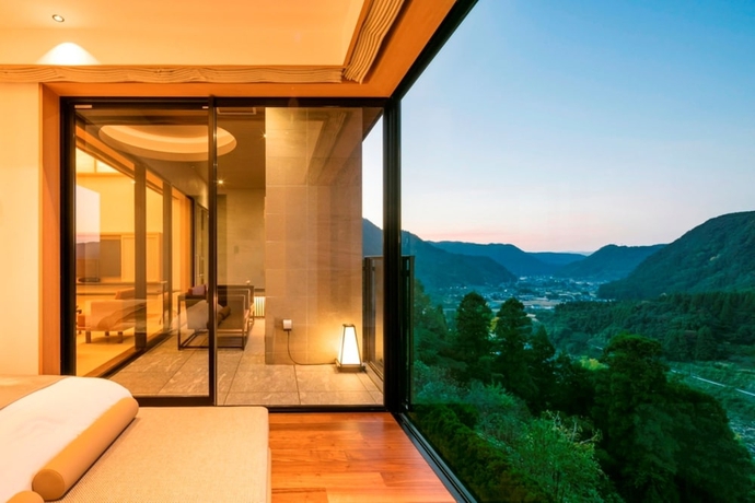 Imagen de la habitación del Hotel Okuhita Onsen Umehibiki. Foto 18