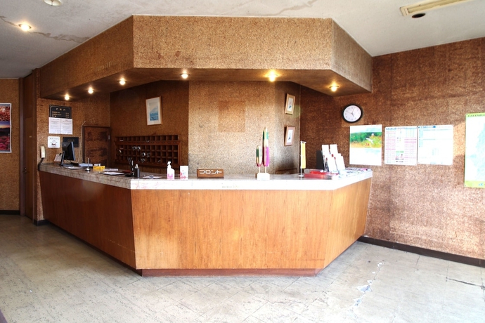Imagen de los interiores del Hotel Okuni. Foto 19