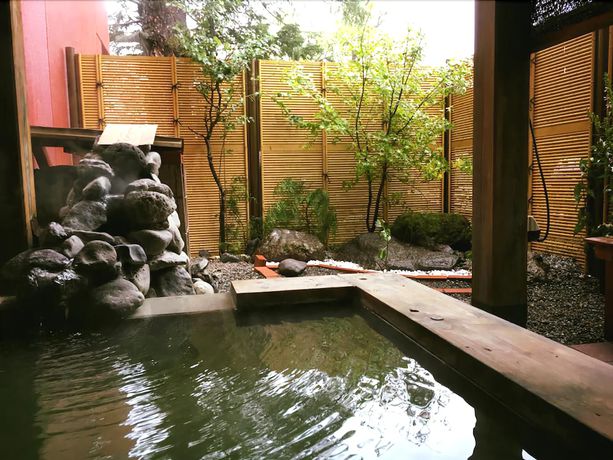 Imagen de la piscina del Hotel Okunikko Konishi. Foto 18