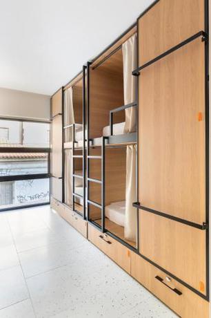 Imagen de la habitación del Hotel Okupa. Foto 18