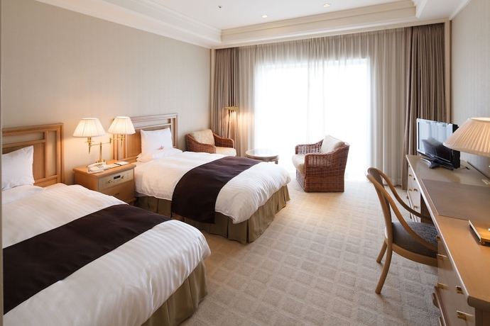 Imagen de la habitación del Hotel Okura Akademia Park. Foto 5