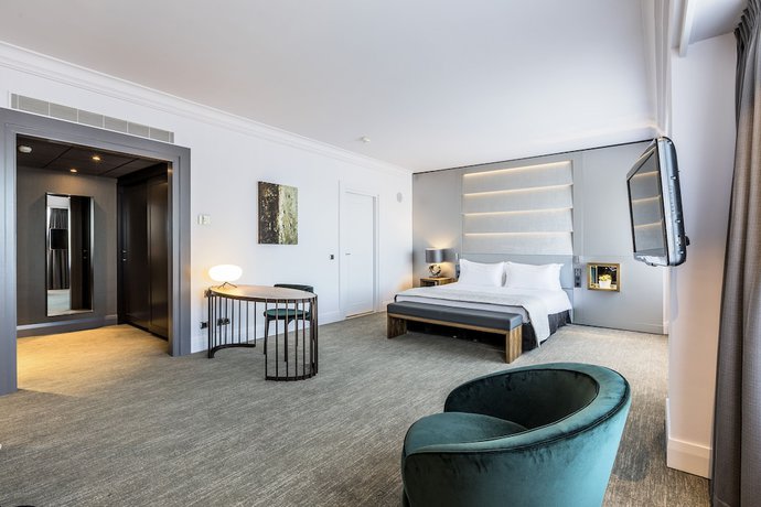 Imagen de la habitación del Hotel Okura Amsterdam. Foto 10