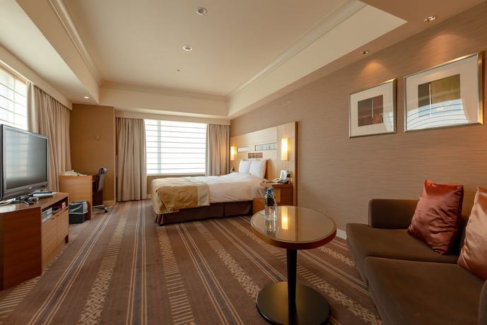 Imagen de la habitación del Hotel Okura Fukuoka. Foto 2