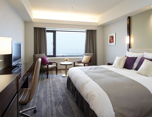 Imagen de la habitación del Hotel Okura Kobe. Foto 12