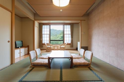 Imagen de la habitación del Hotel Okutamaji. Foto 6