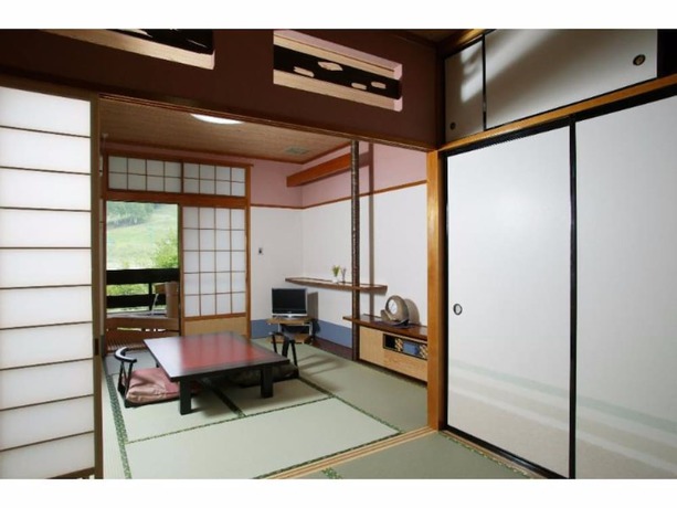 Imagen de la habitación del Hotel Okutone Onsen Sunbird. Foto 12