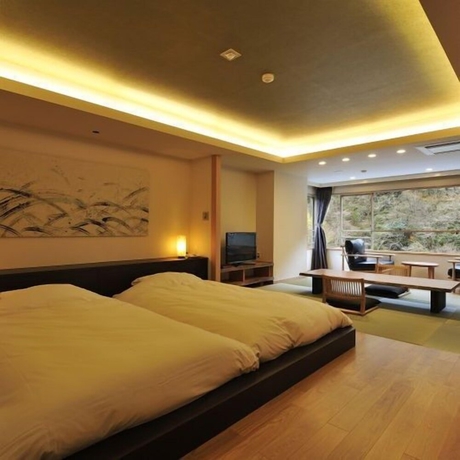 Imagen de la habitación del Hotel Okuyumoto. Foto 6