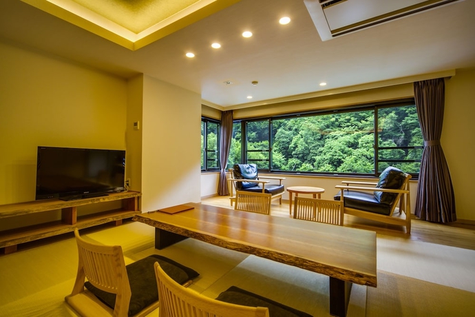 Imagen de la habitación del Hotel Okuyumoto. Foto 16