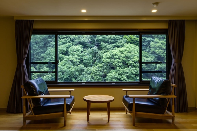 Imagen de la habitación del Hotel Okuyumoto. Foto 17