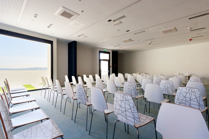 Imagen de los interiores del Hotel Ola - Adults Only, Seget Donji. Foto 13