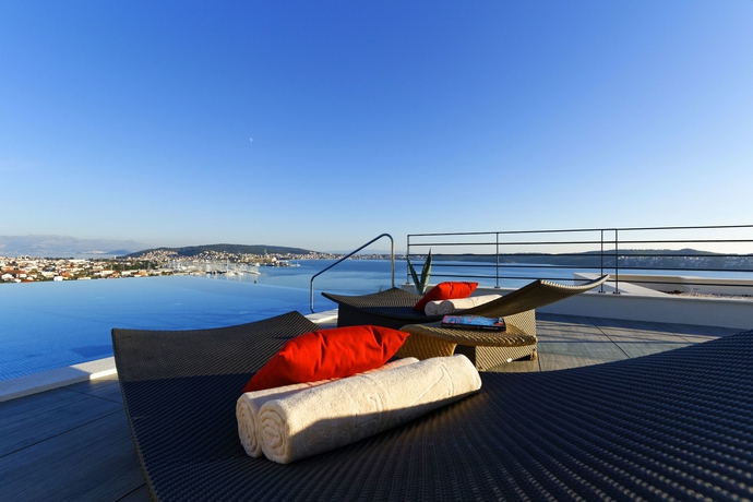 Imagen de la piscina del Hotel Ola - Adults Only, Seget Donji. Foto 16