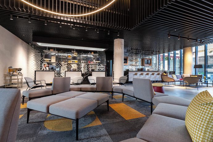 Imagen de los interiores del Hotel Ola Santiago Providencia, Tapestry Collection by Hilton. Foto 13