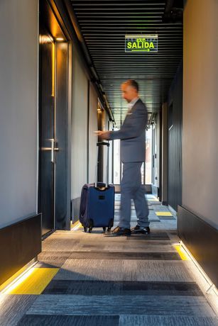 Imagen de la habitación del Hotel Ola Santiago Providencia, Tapestry Collection by Hilton. Foto 9