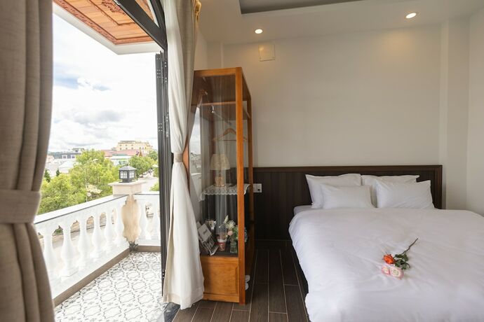 Imagen de la habitación del Hotel Olagihotel. Foto 19