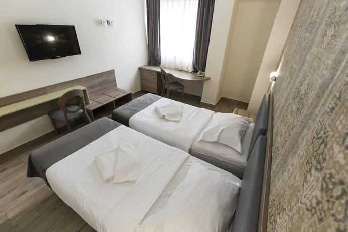 Imagen de la habitación del Hotel Olanesti. Foto 7