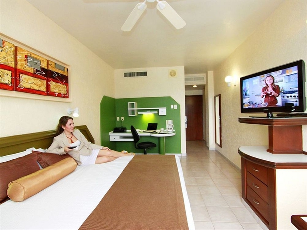 Imagen de la habitación del Hotel Olas Altas Inn and Spa. Foto 8