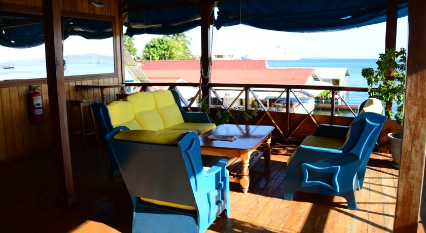 Imagen de los exteriores del Hotel Olas. Foto 9