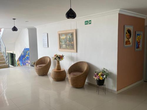Imagen general del Hotel Olas Marinas Inn. Foto 14