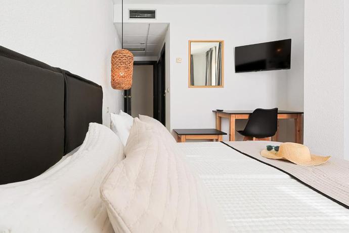 Imagen general del Hotel Olas de Almuñécar. Foto 7