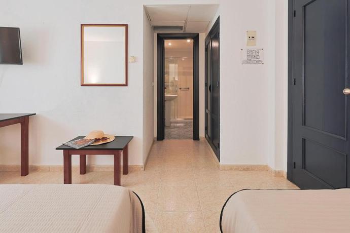 Imagen general del Hotel Olas de Almuñécar. Foto 13