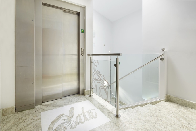 Imagen de los interiores del Hotel Olatu. Foto 12