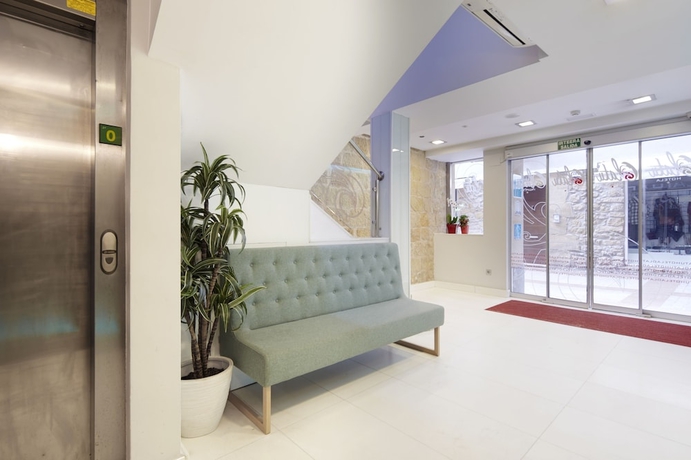 Imagen de los interiores del Hotel Olatu. Foto 14