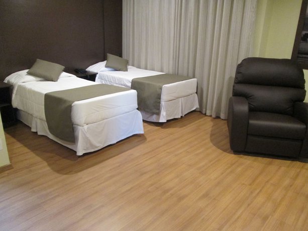 Imagen de la habitación del Hotel Olavo Bilac. Foto 12