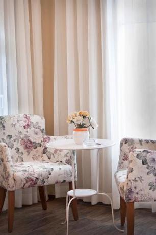 Imagen de la habitación del Hotel Olbios Marina Resort. Foto 10