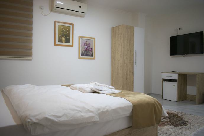 Imagen de la habitación del Hotel Old Alisa. Foto 19